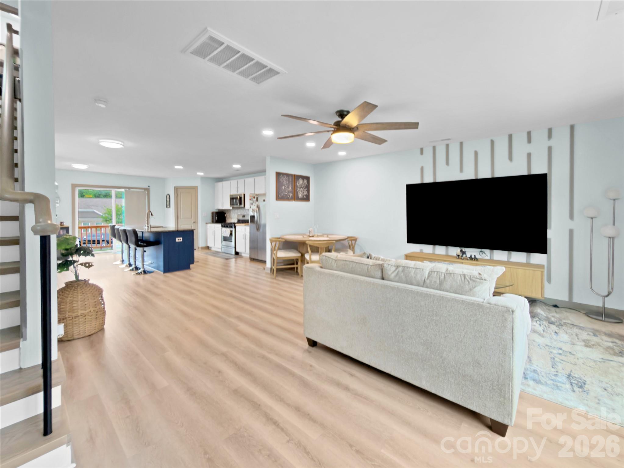 8260 Waxhaw Highway — Waxhaw