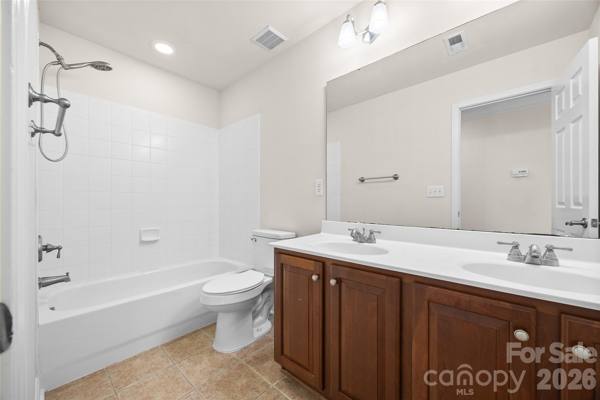 8408 Denholme Drive — Waxhaw