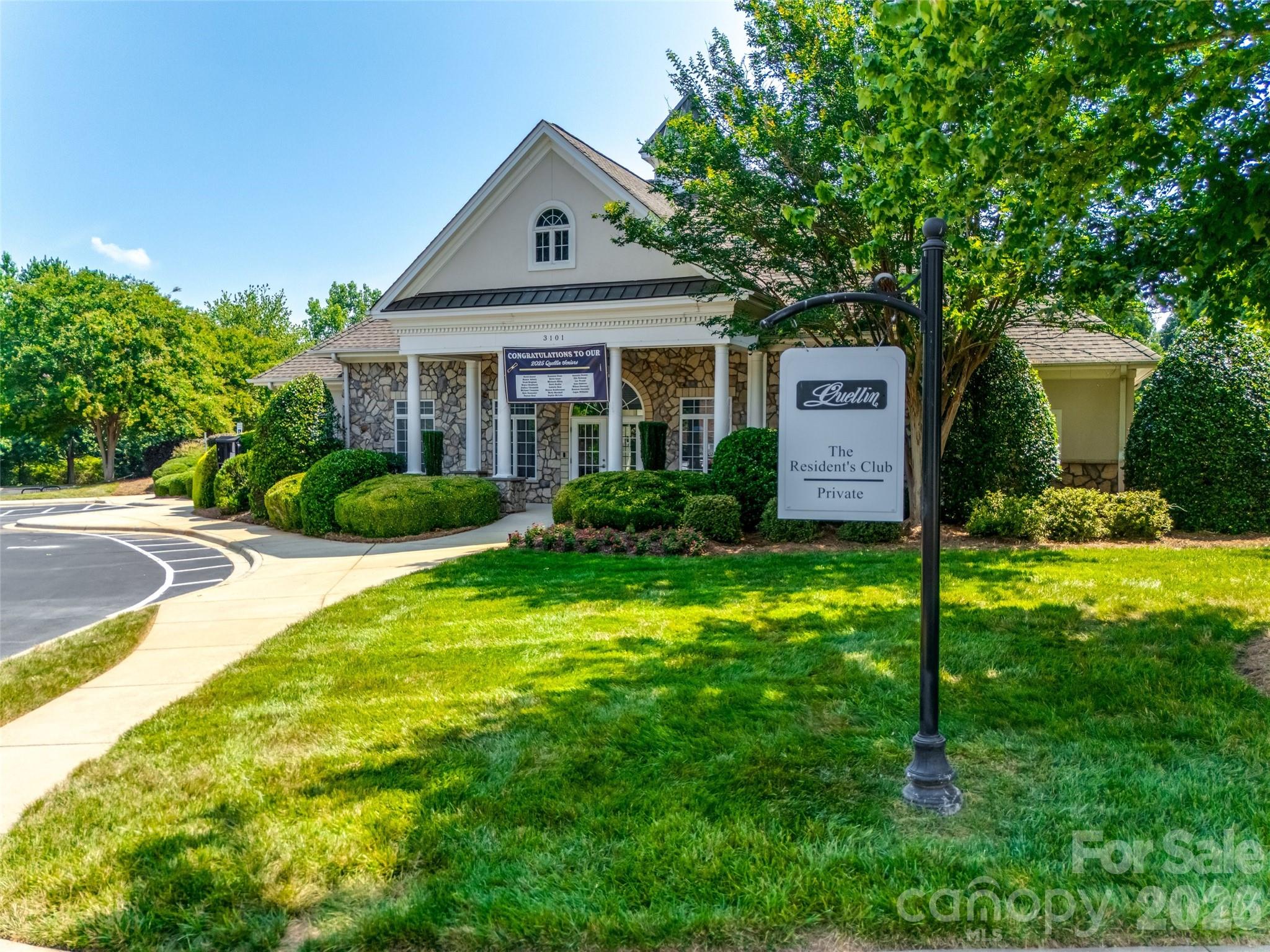 8408 Denholme Drive — Waxhaw
