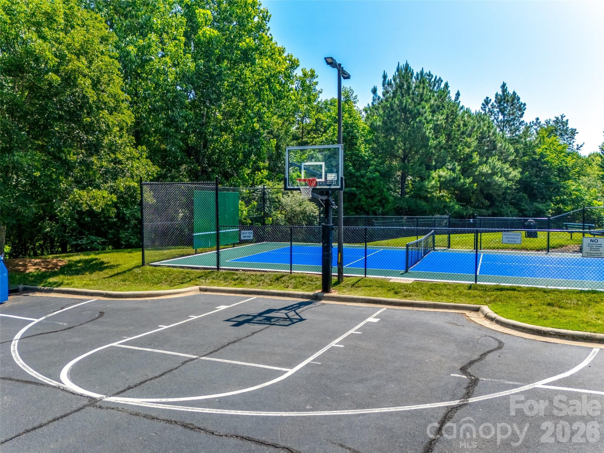 8408 Denholme Drive — Waxhaw