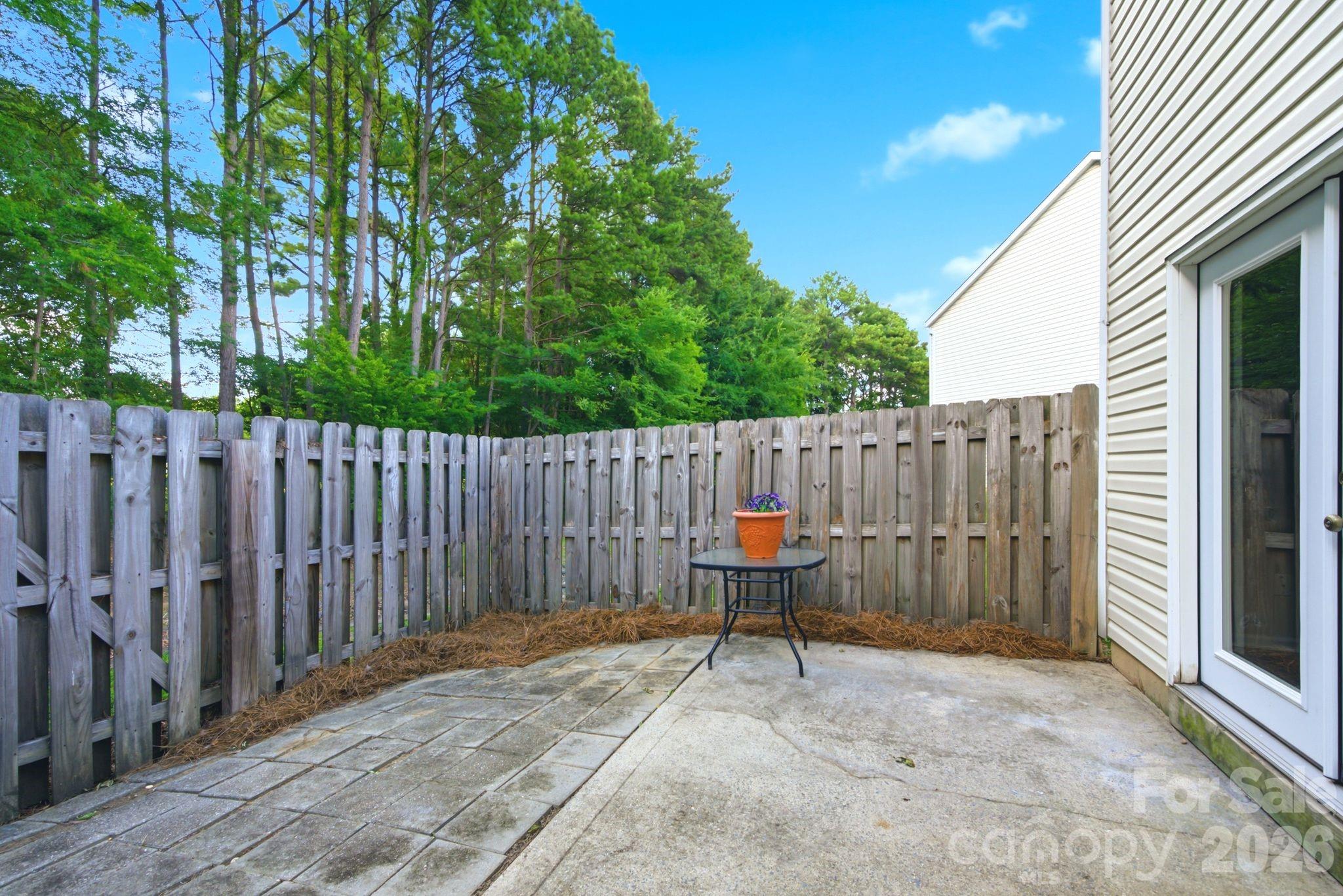 242 Water Oak Drive — Pineville