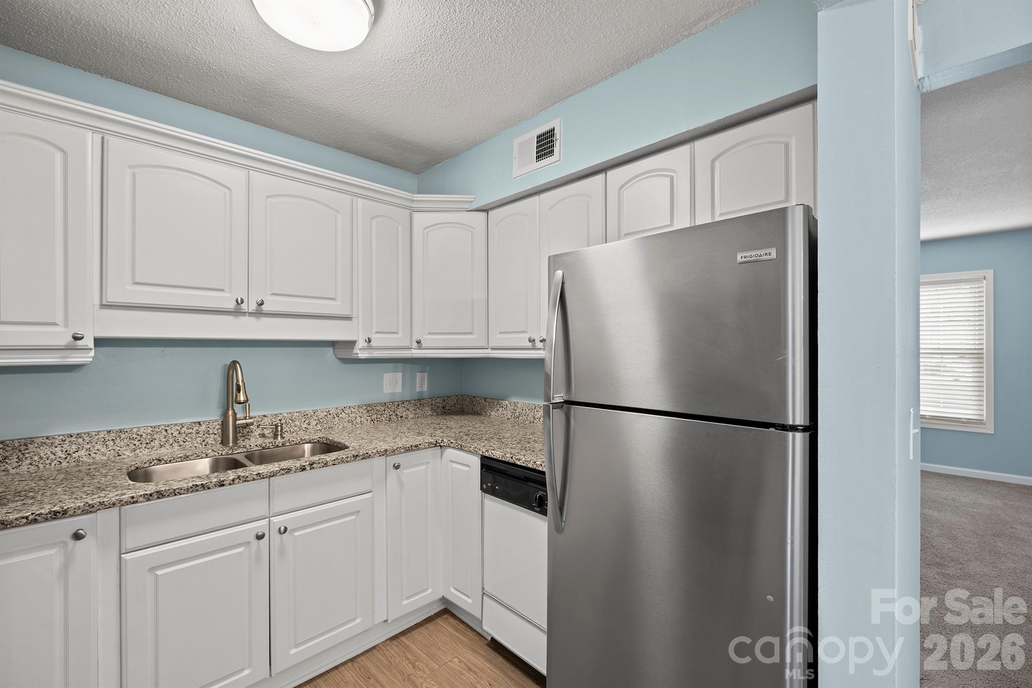 2630 Park Road — Charlotte