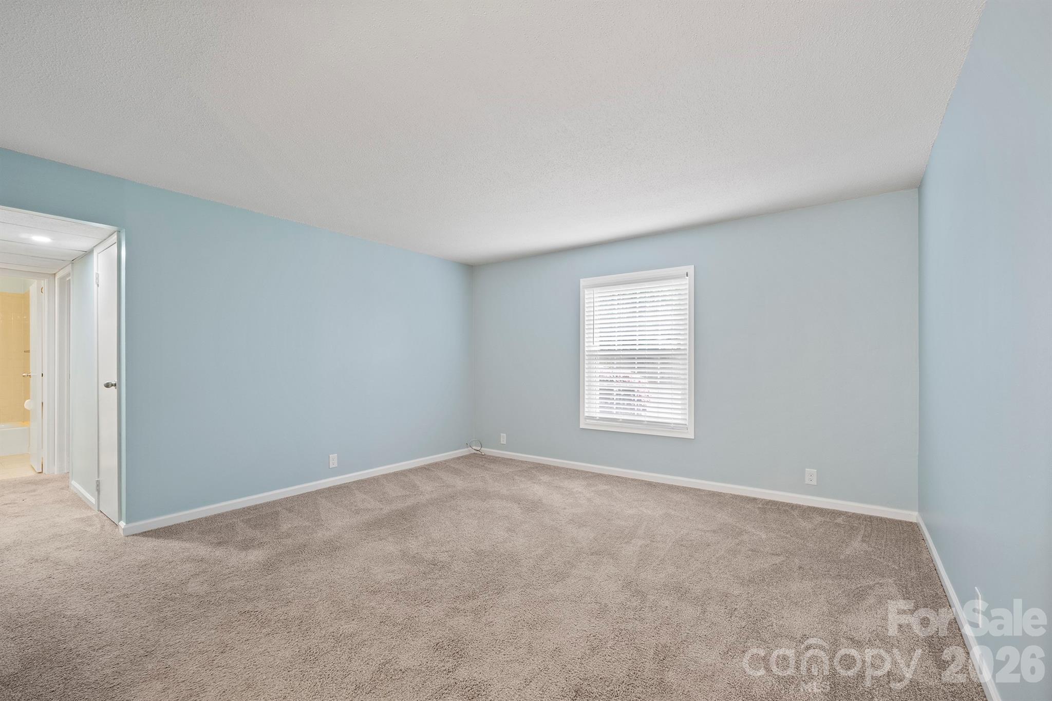 2630 Park Road — Charlotte