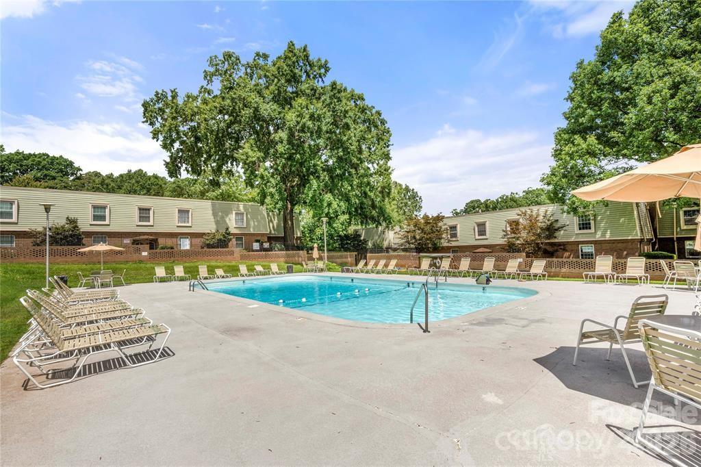 2630 Park Road — Charlotte