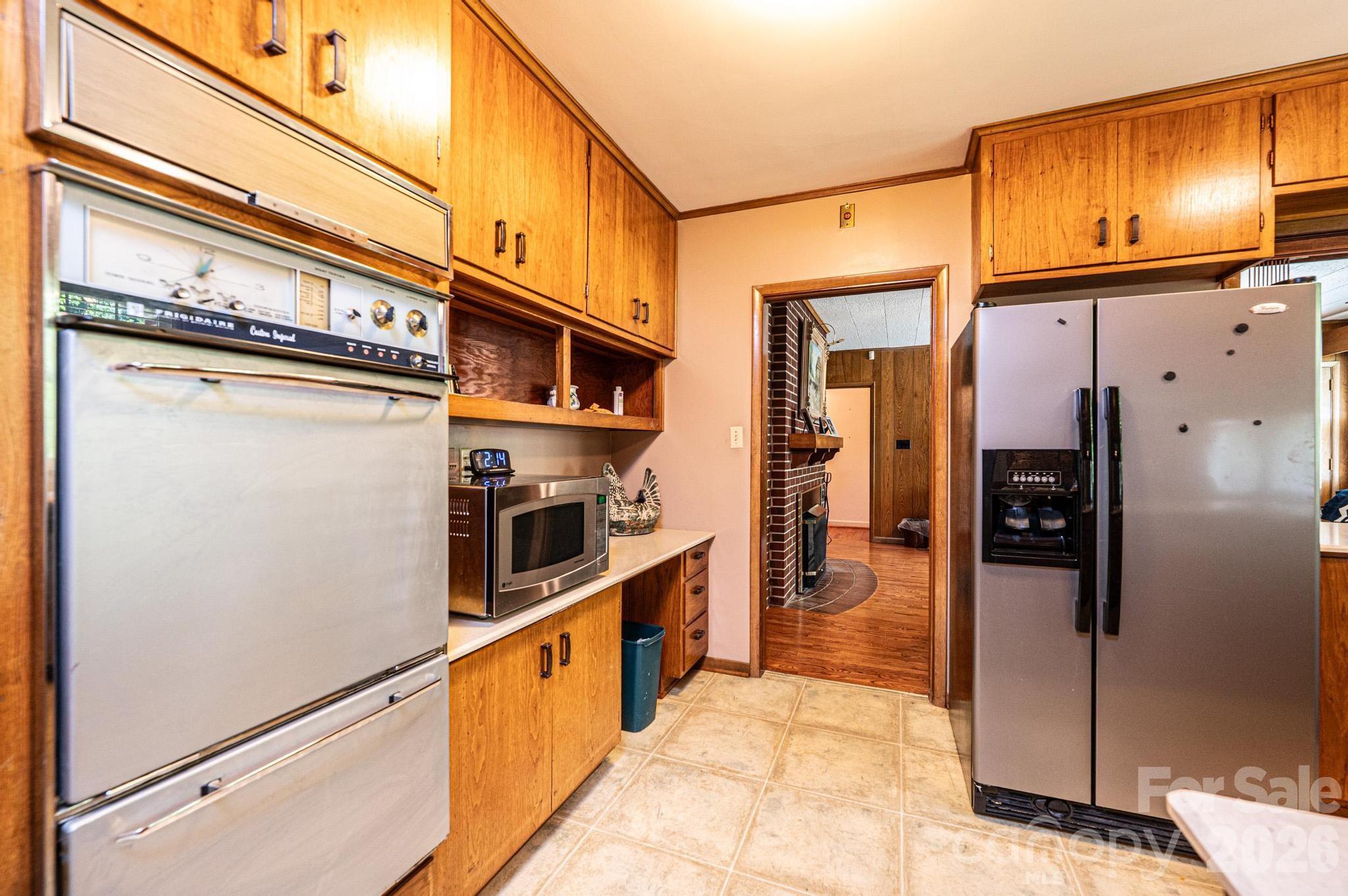 1807 5th Street NW — Hickory