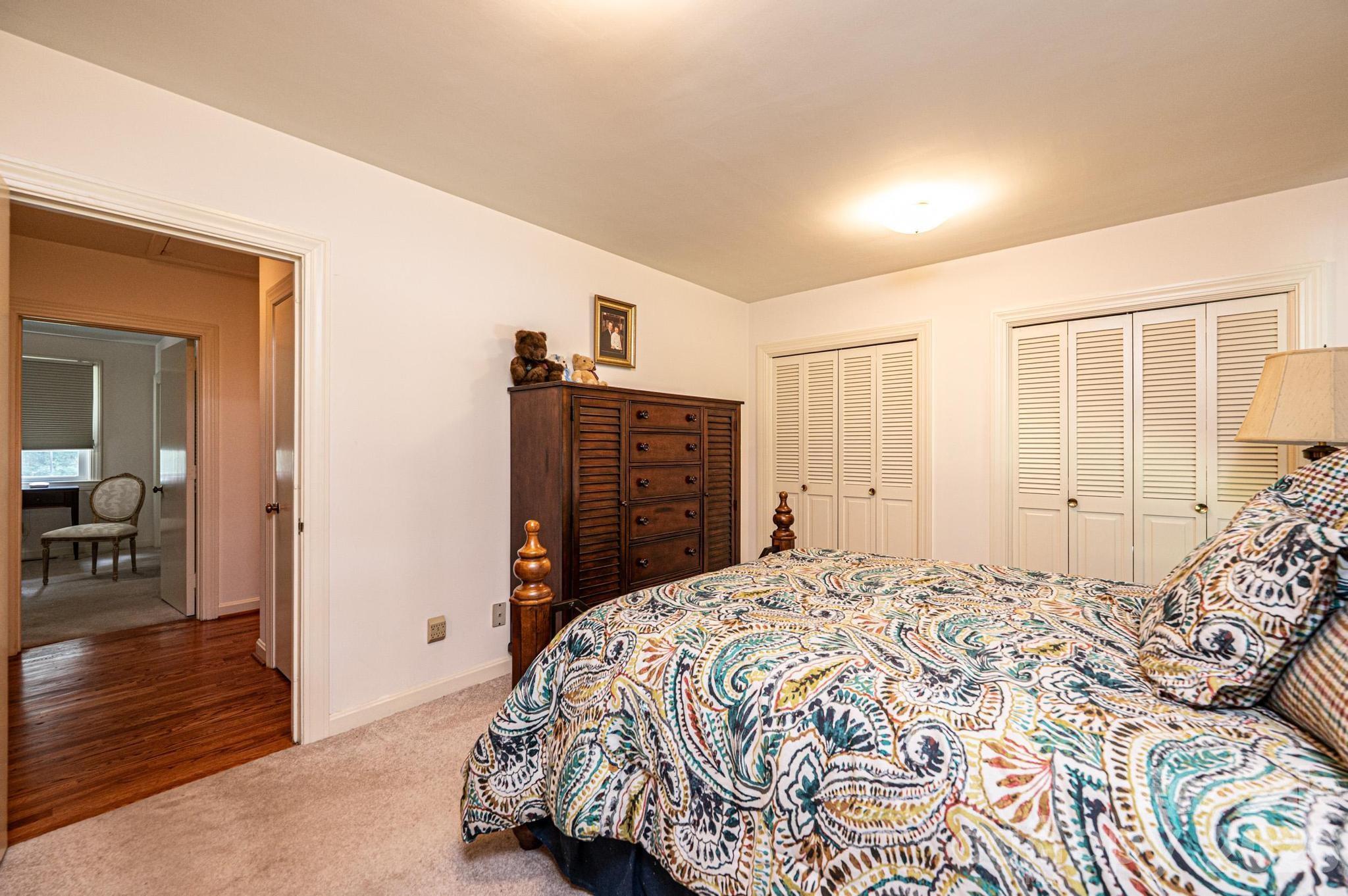 1807 5th Street NW — Hickory