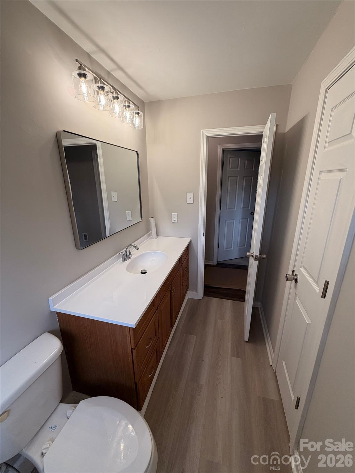 2824 Cedarhurst Drive — Charlotte