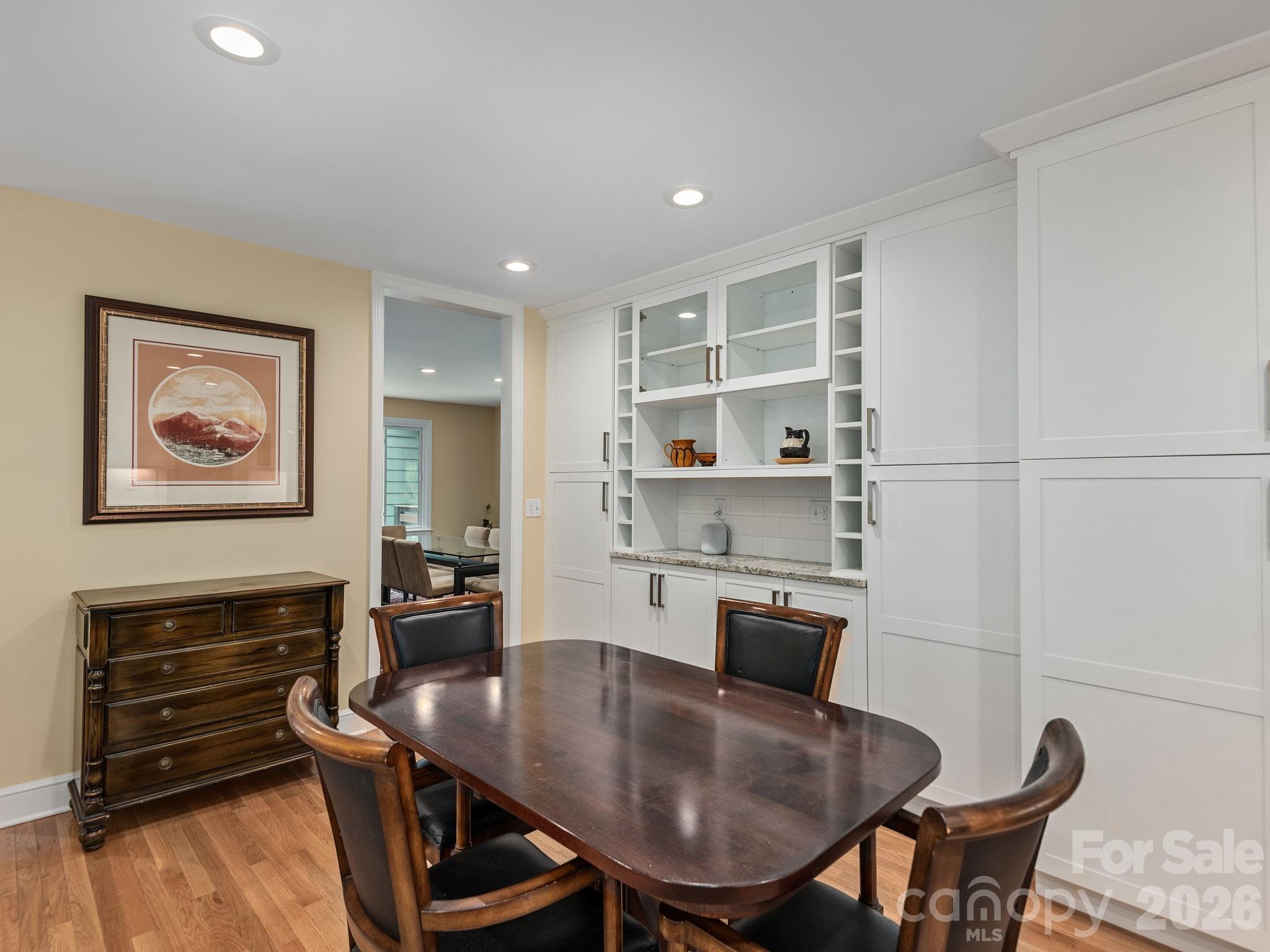 65 Cliff Drive — Laurel Park