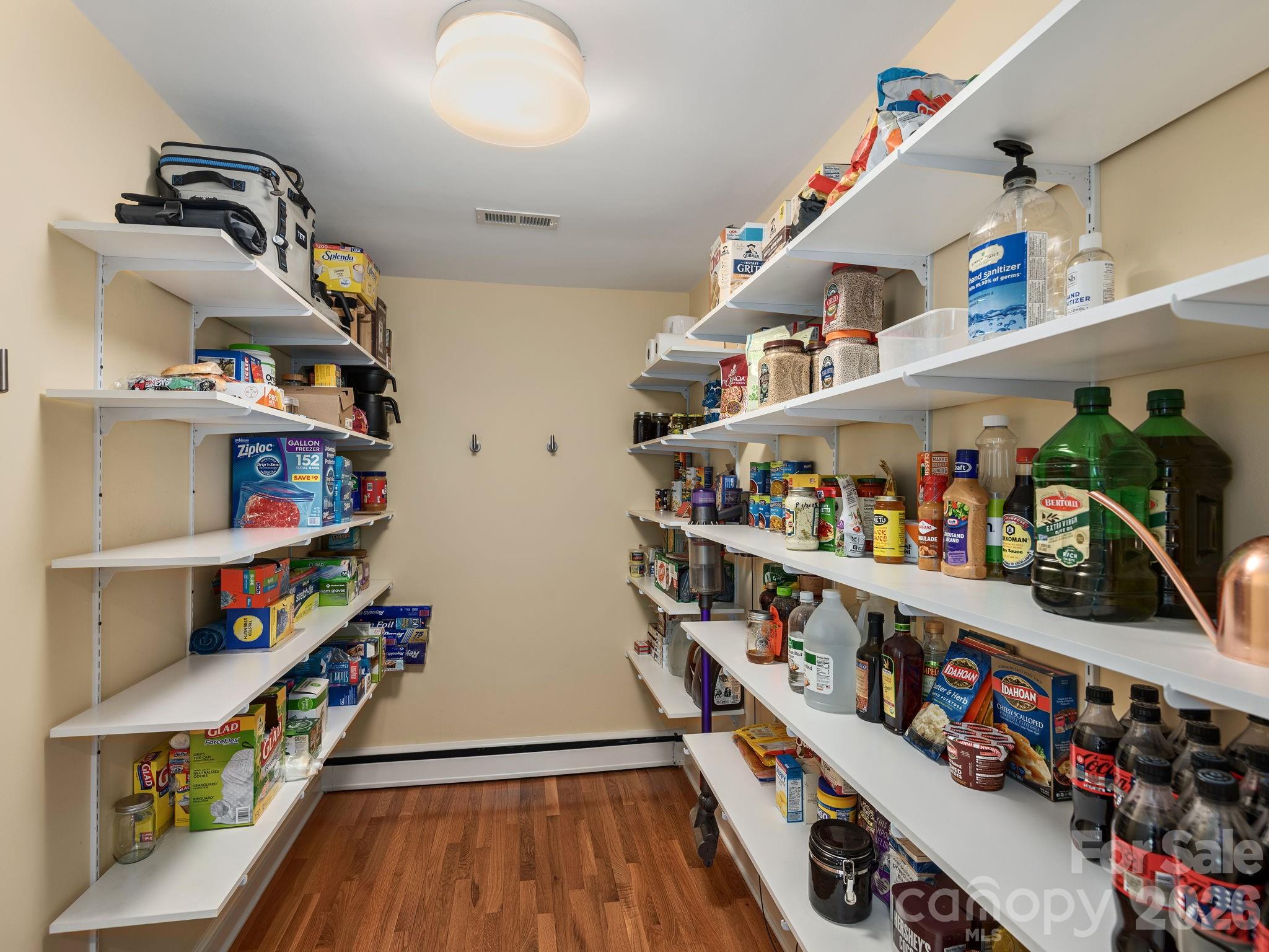 65 Cliff Drive — Laurel Park