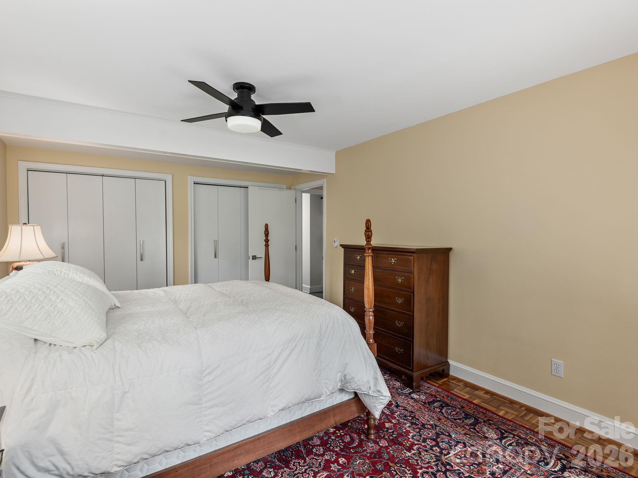 65 Cliff Drive — Laurel Park