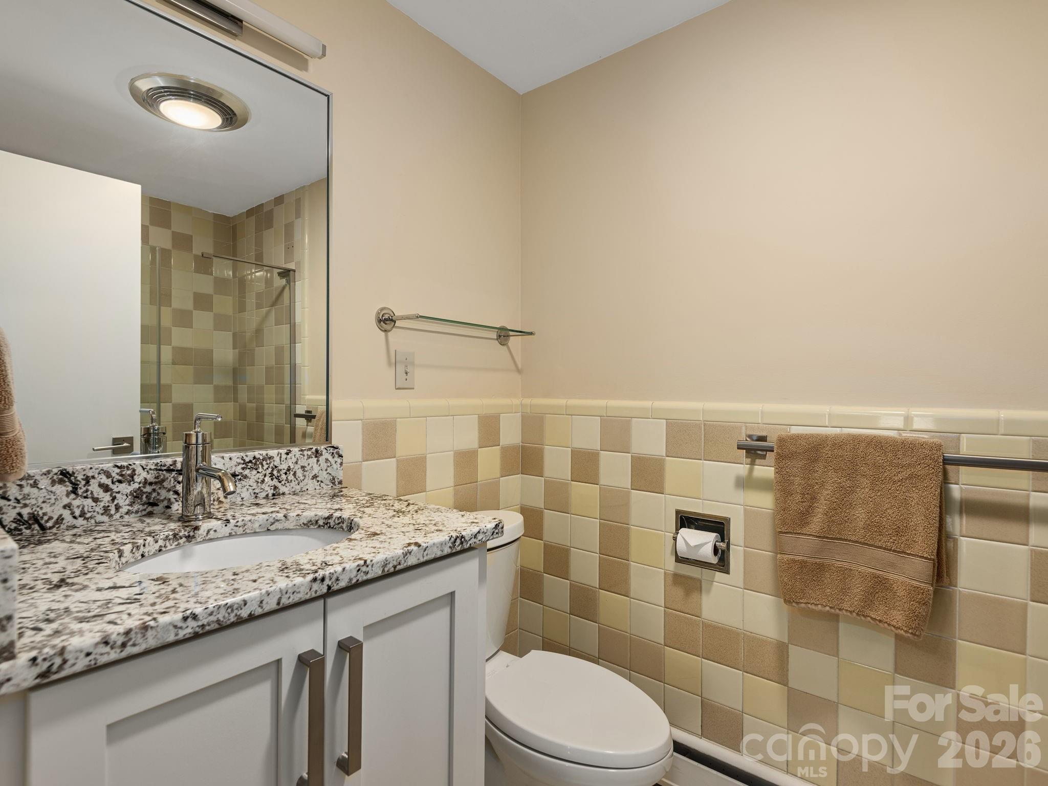65 Cliff Drive — Laurel Park