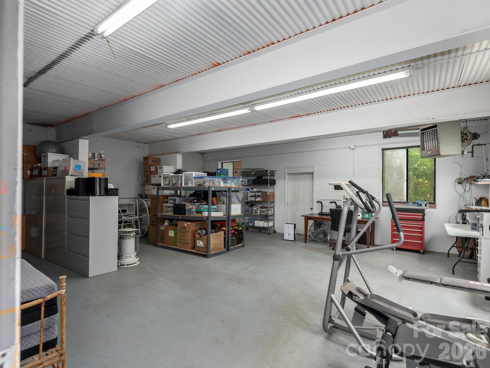 65 Cliff Drive — Laurel Park