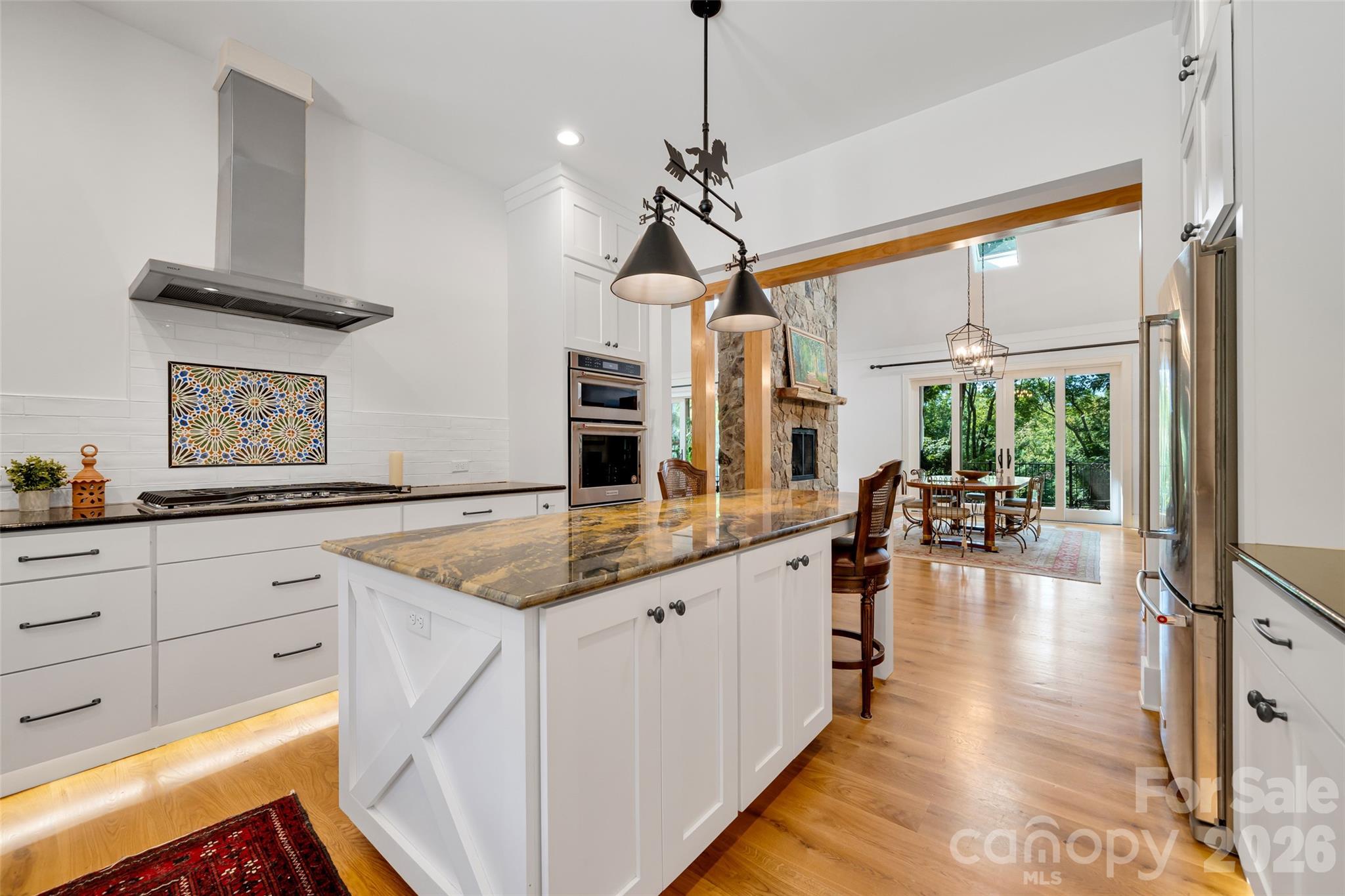 442 Autumn Sky Drive — Hendersonville