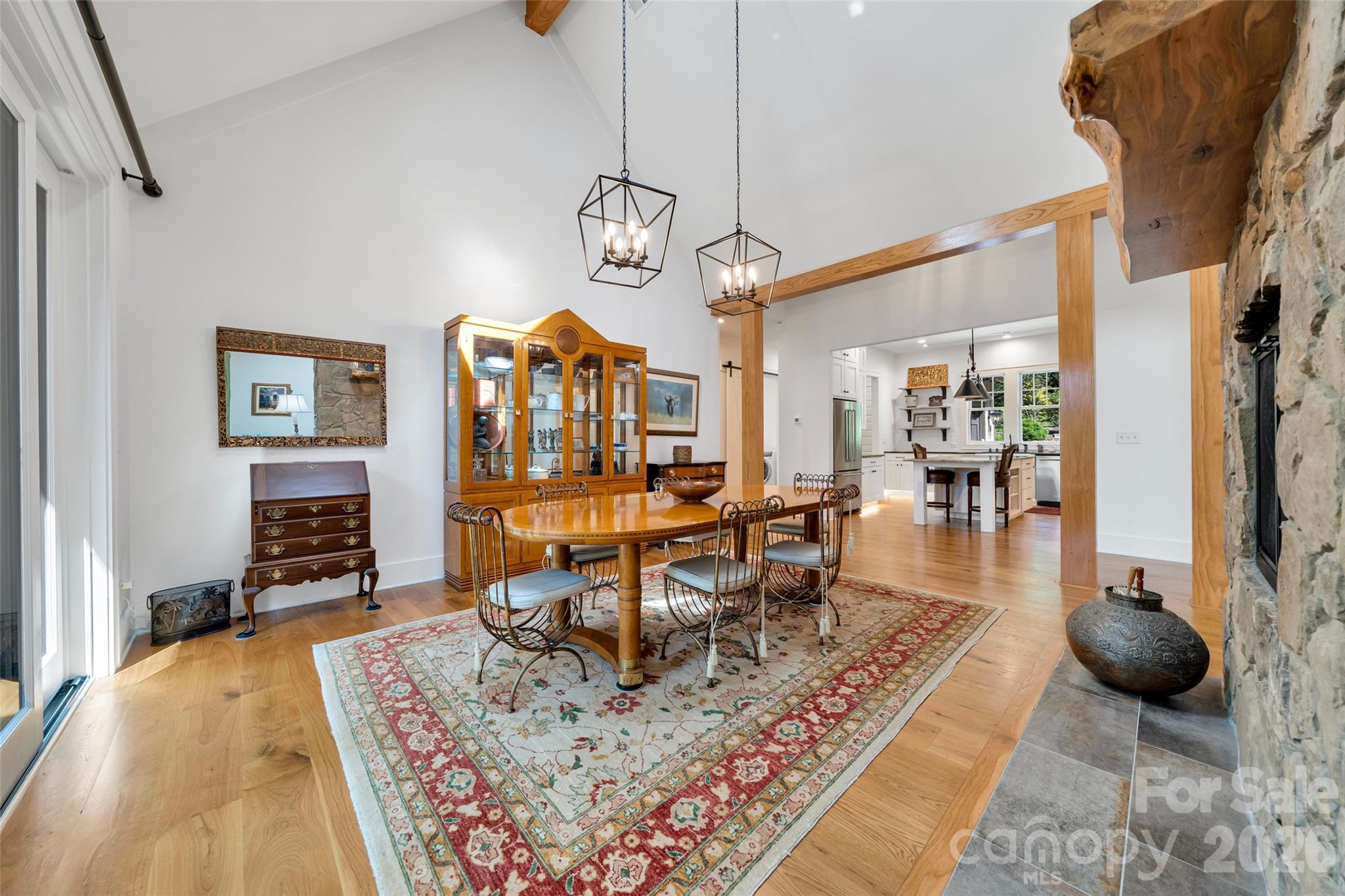 442 Autumn Sky Drive — Hendersonville