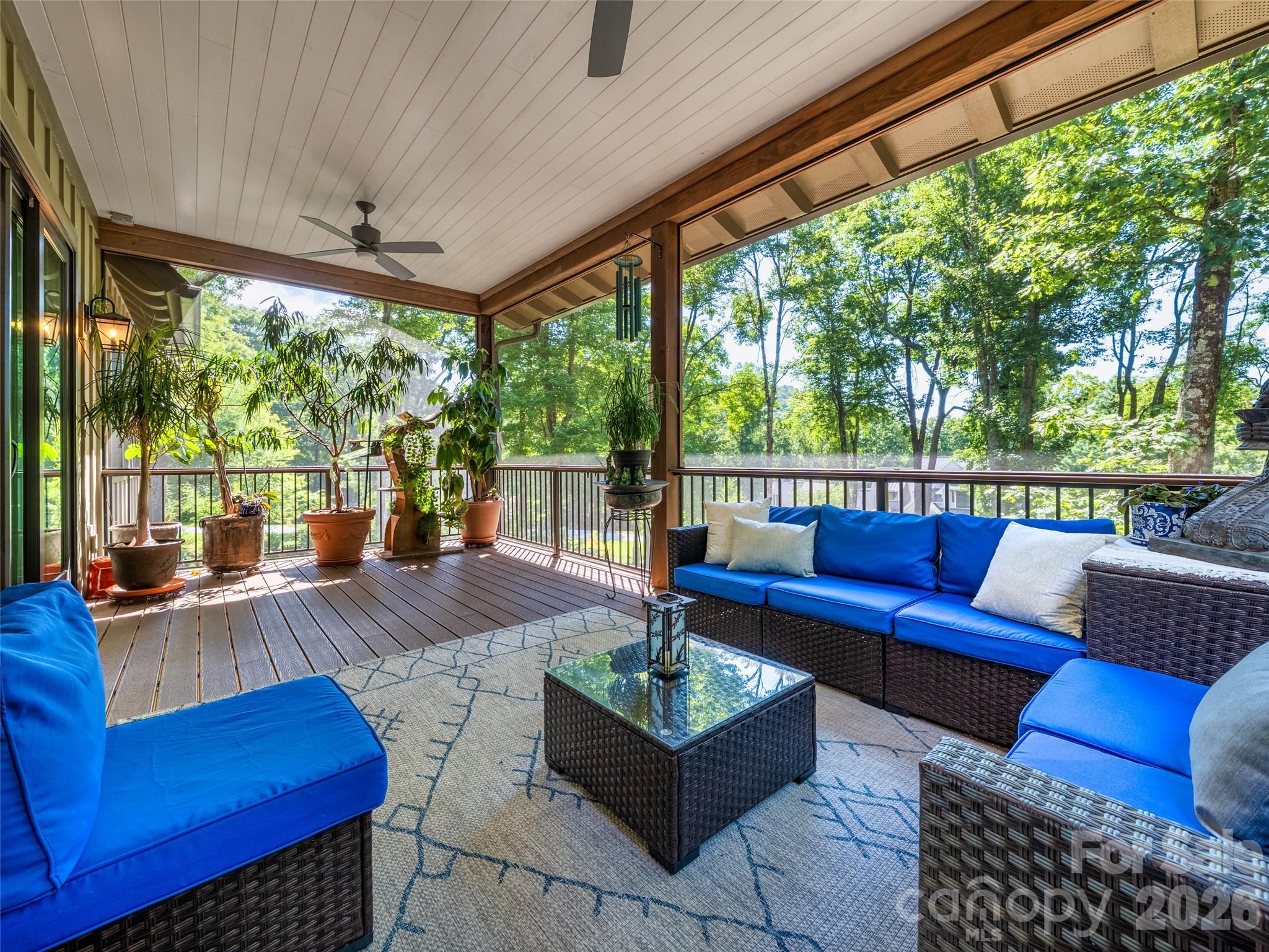 442 Autumn Sky Drive — Hendersonville