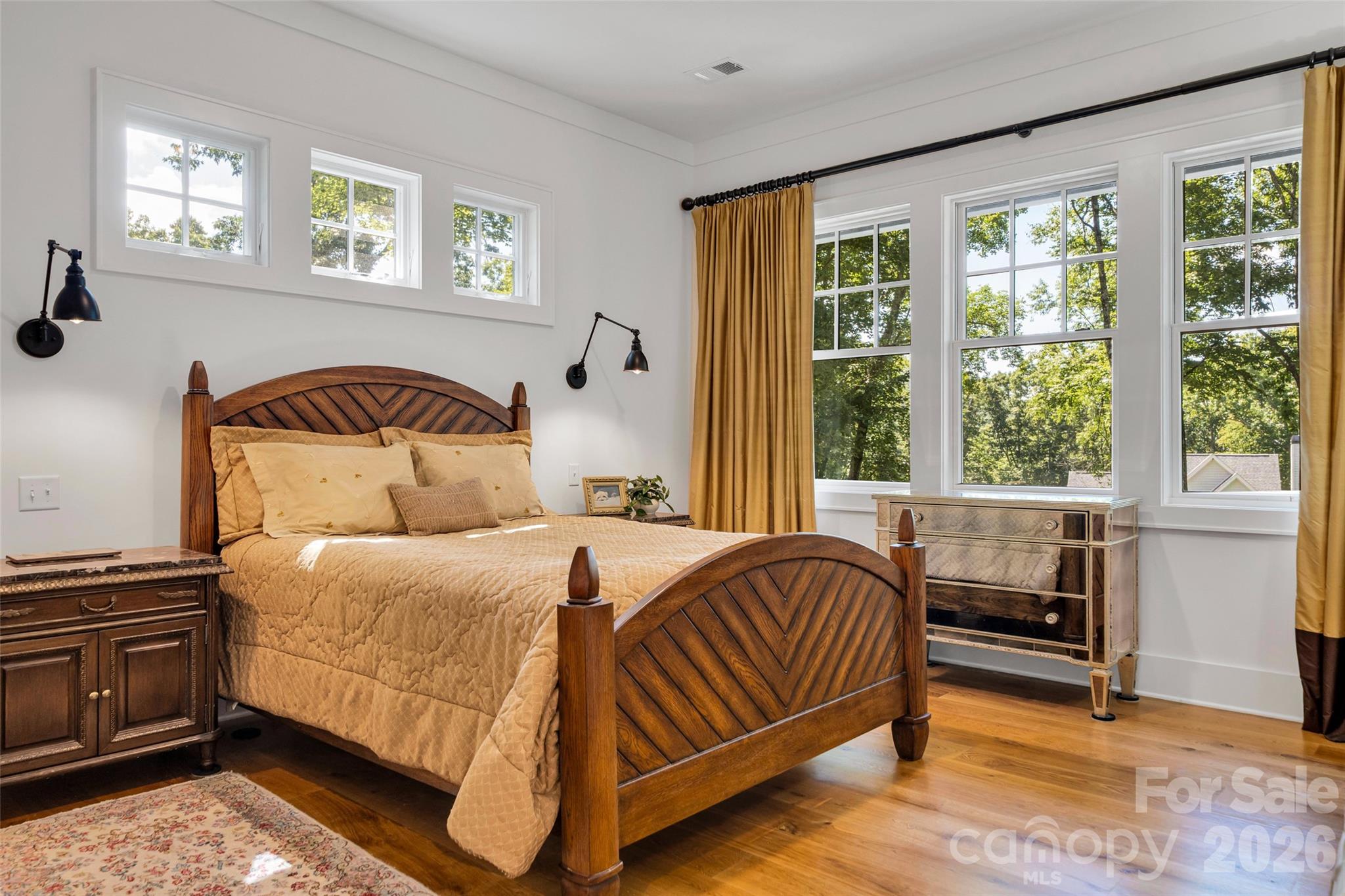 442 Autumn Sky Drive — Hendersonville