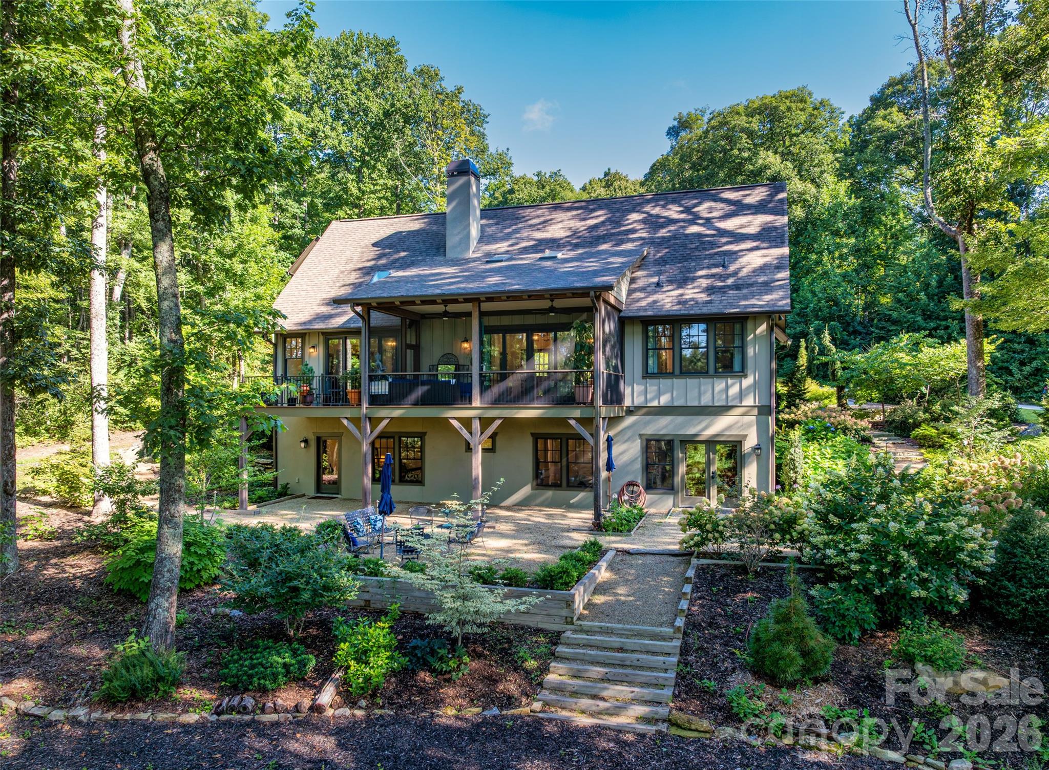 442 Autumn Sky Drive — Hendersonville