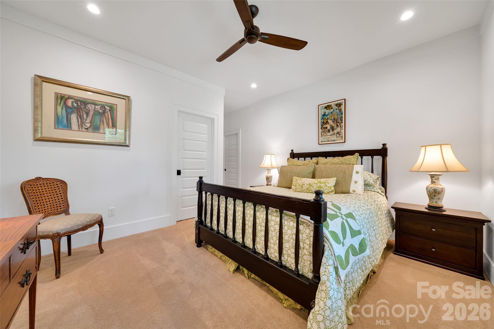 442 Autumn Sky Drive — Hendersonville