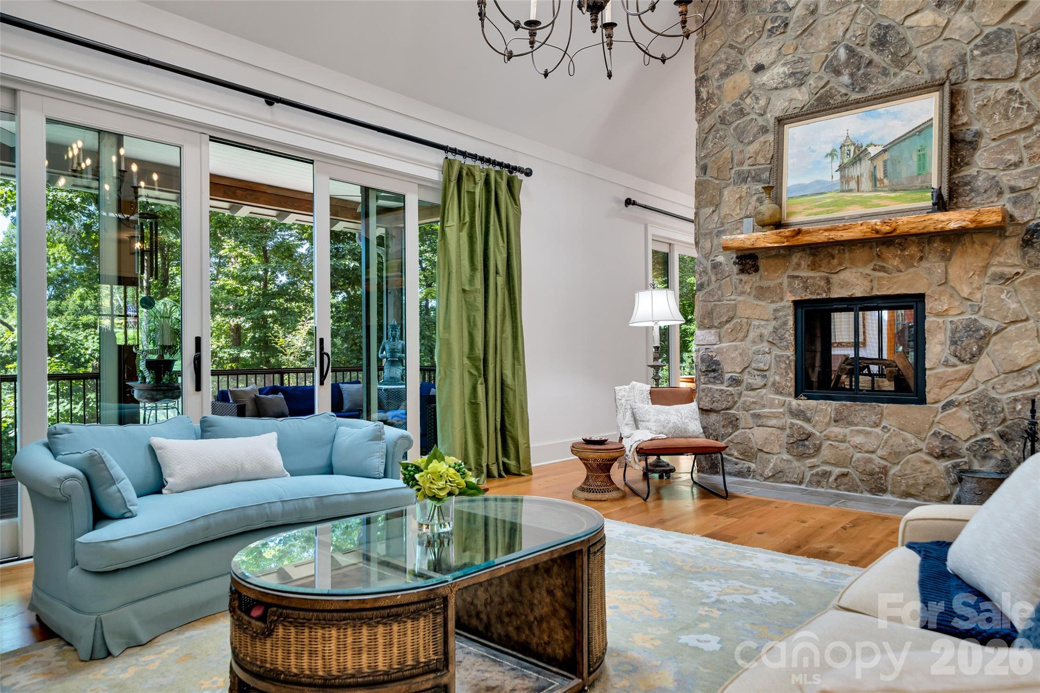 442 Autumn Sky Drive — Hendersonville