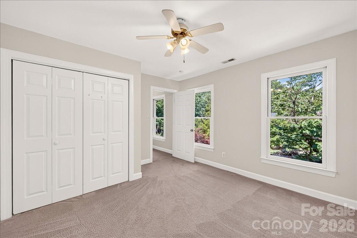 6912 Foxglove Drive — Charlotte