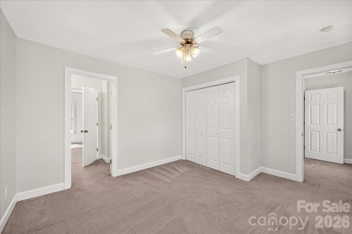 6912 Foxglove Drive — Charlotte