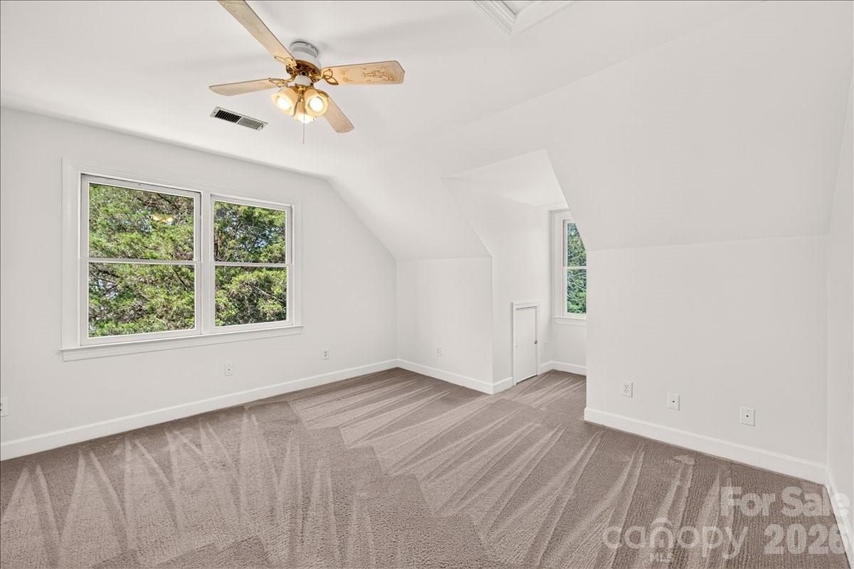 6912 Foxglove Drive — Charlotte