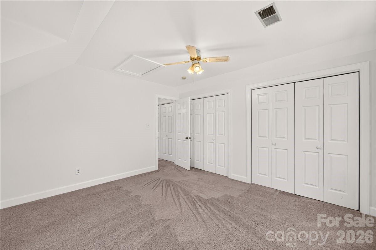 6912 Foxglove Drive — Charlotte