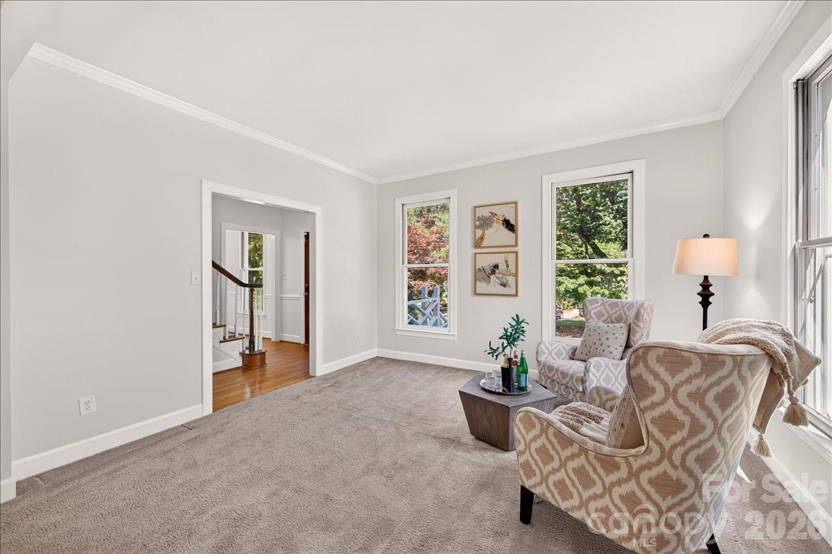 6912 Foxglove Drive — Charlotte