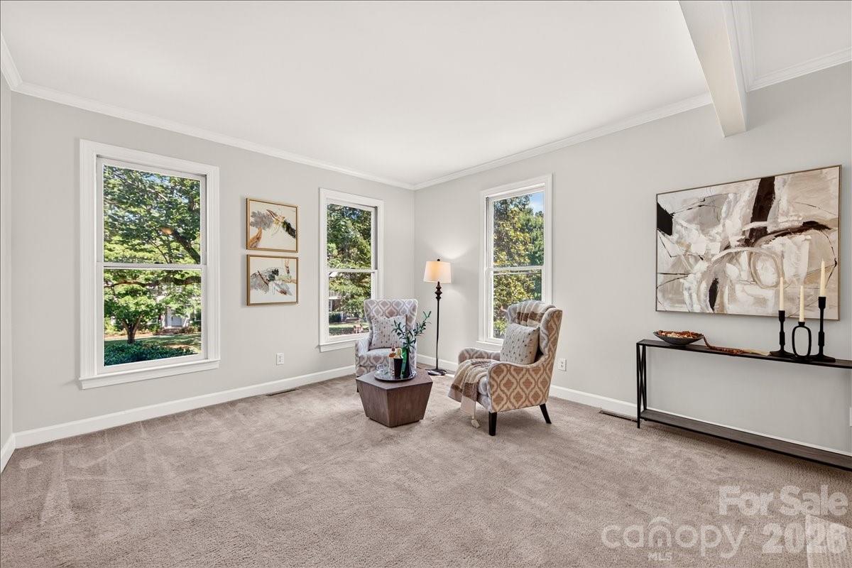 6912 Foxglove Drive — Charlotte