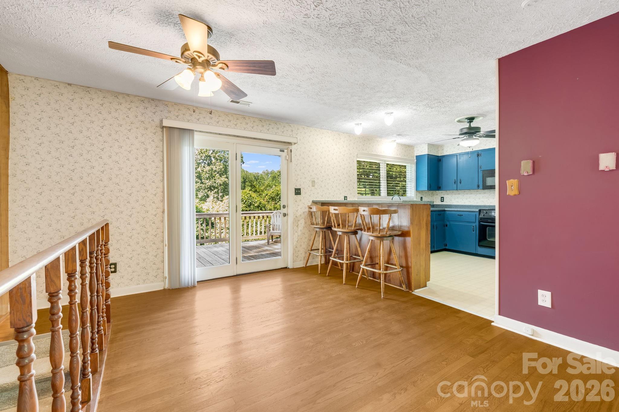 63 Baker Place — Asheville