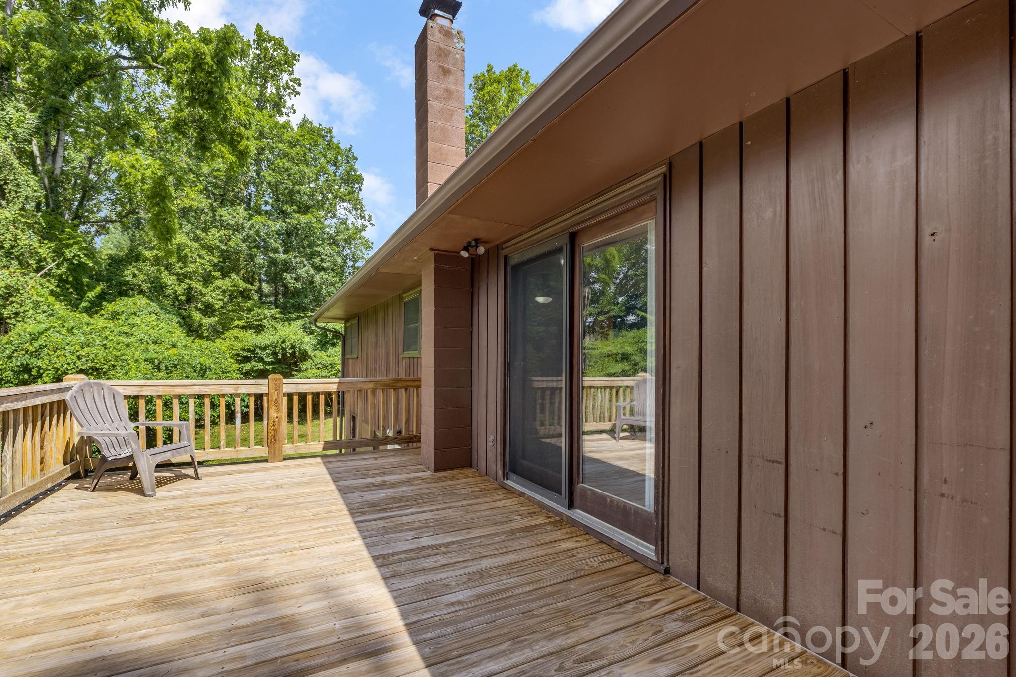 63 Baker Place — Asheville