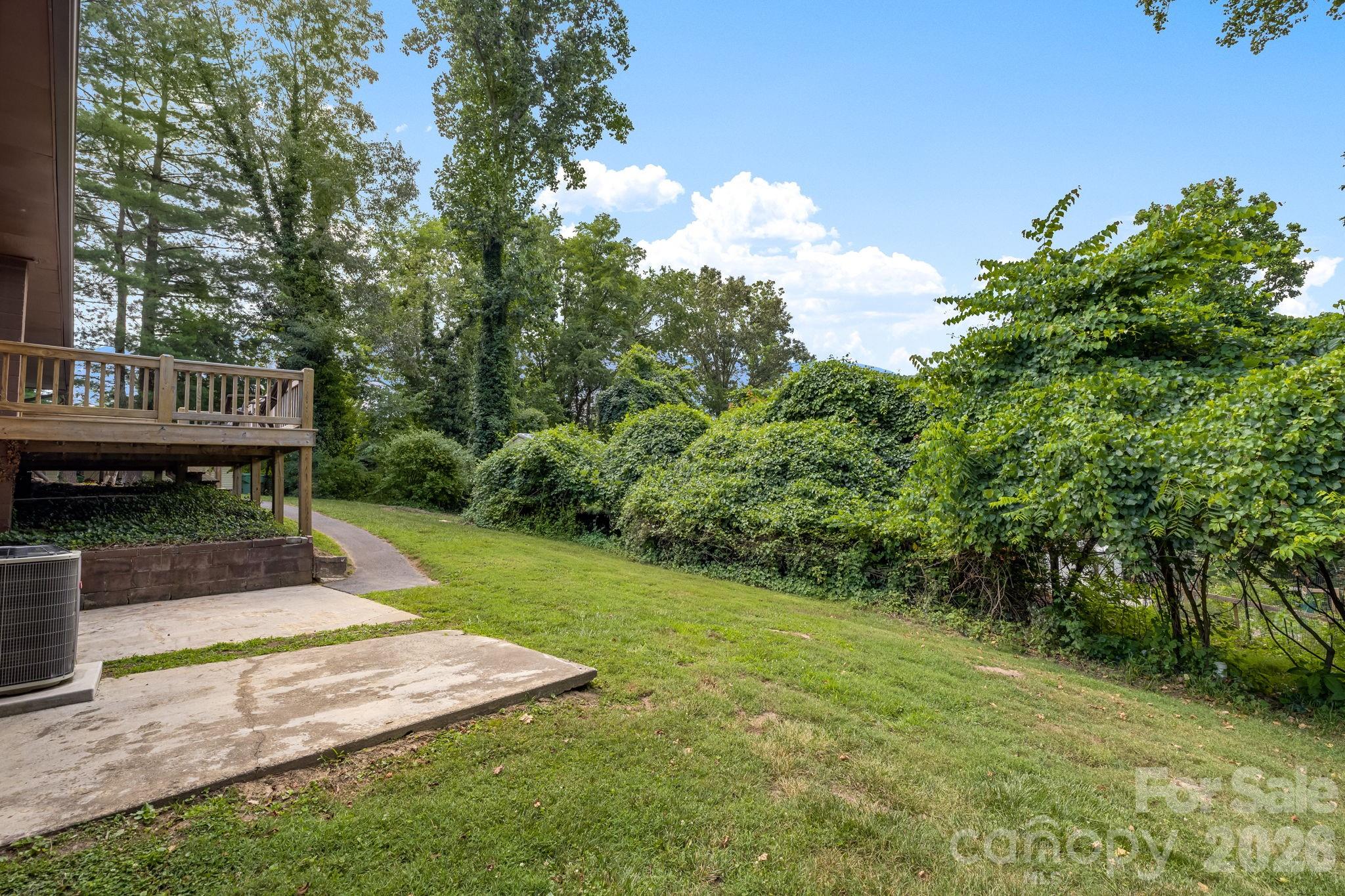 63 Baker Place — Asheville