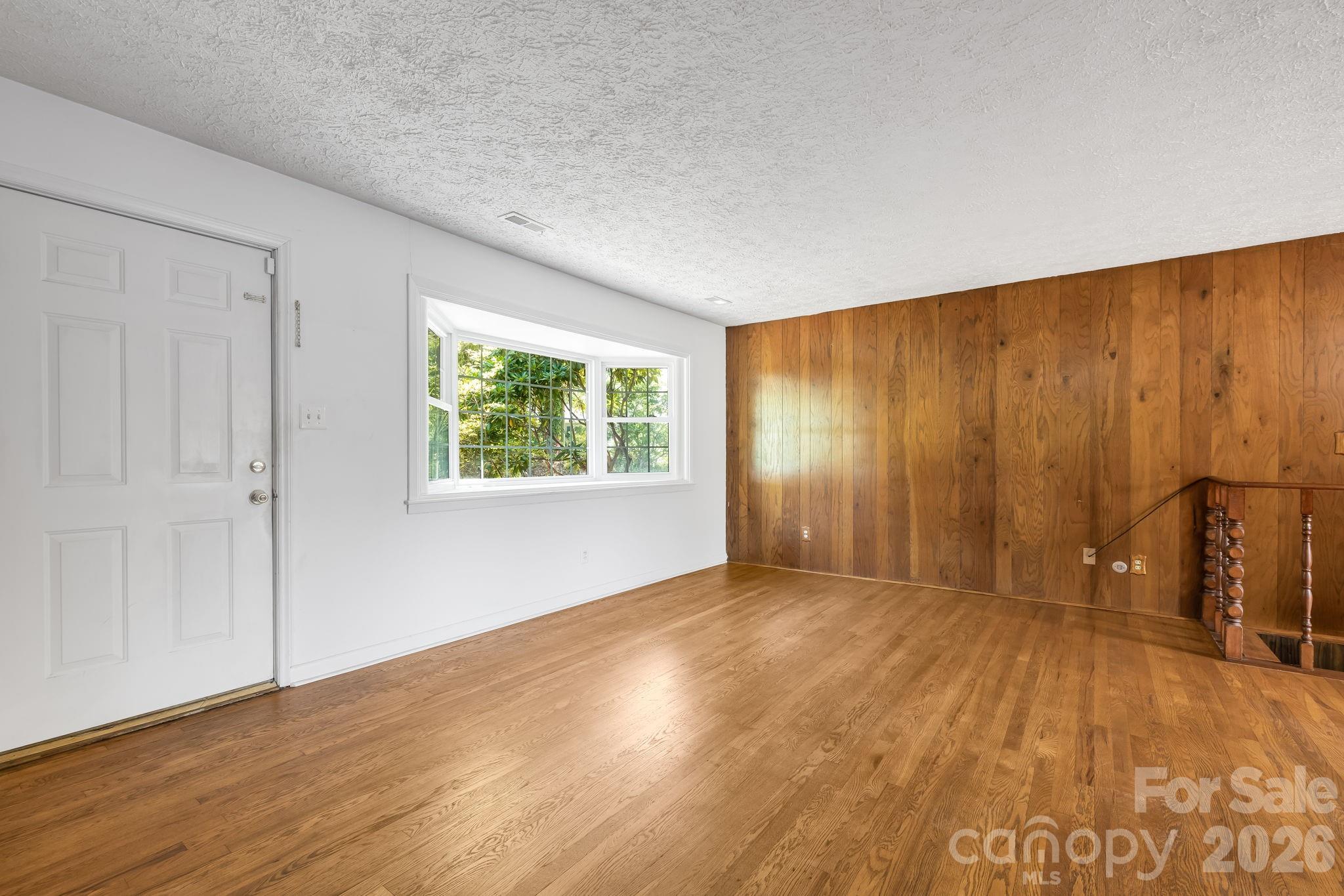 63 Baker Place — Asheville