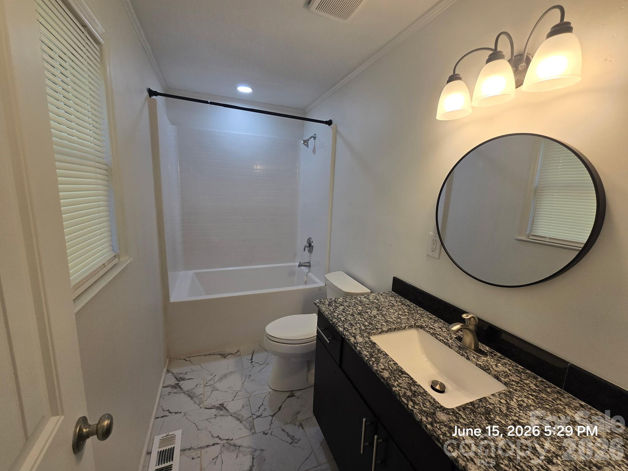 1050 South Lake Drive — Lancaster