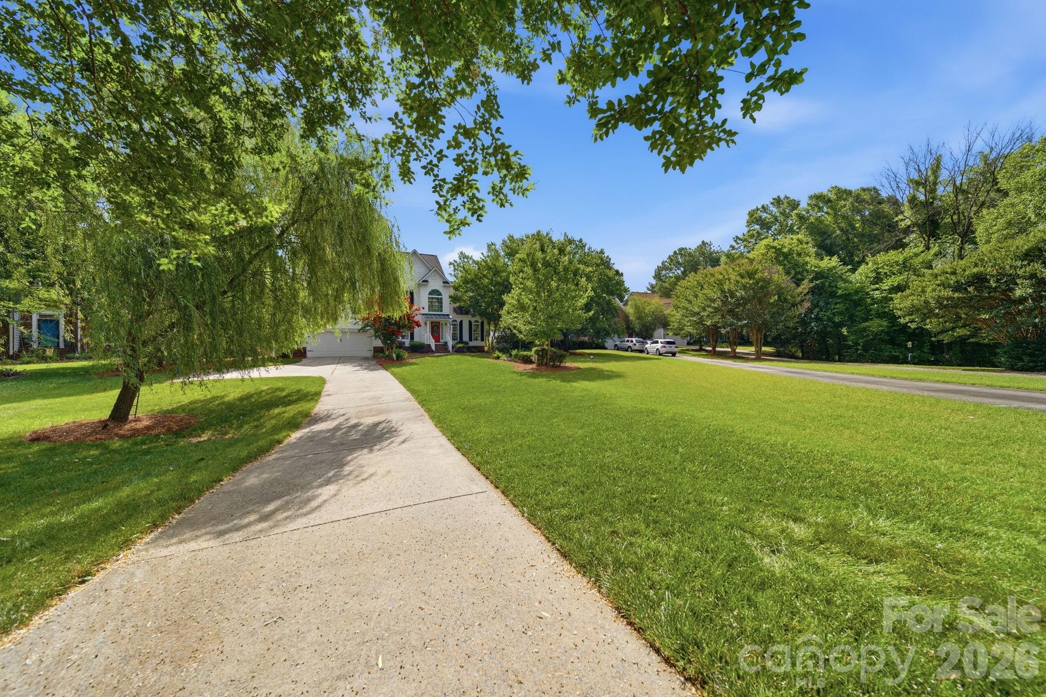 10203 Rougemont Lane — Charlotte