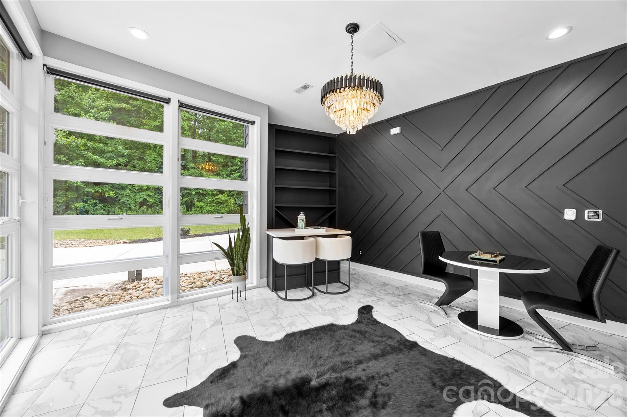 7117 W Sugar Creek Road — Charlotte