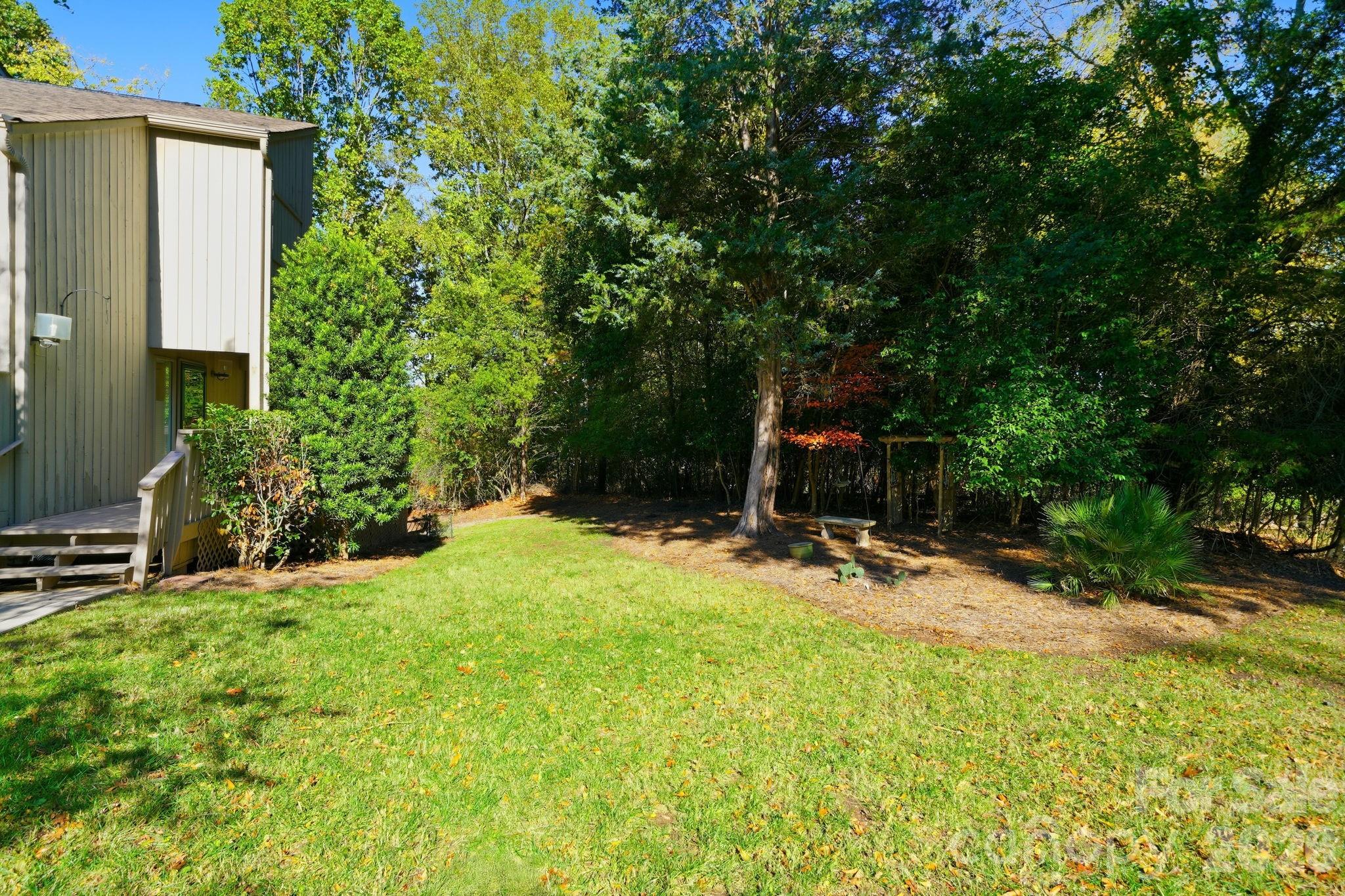 201 Riverview Terrace — Clover