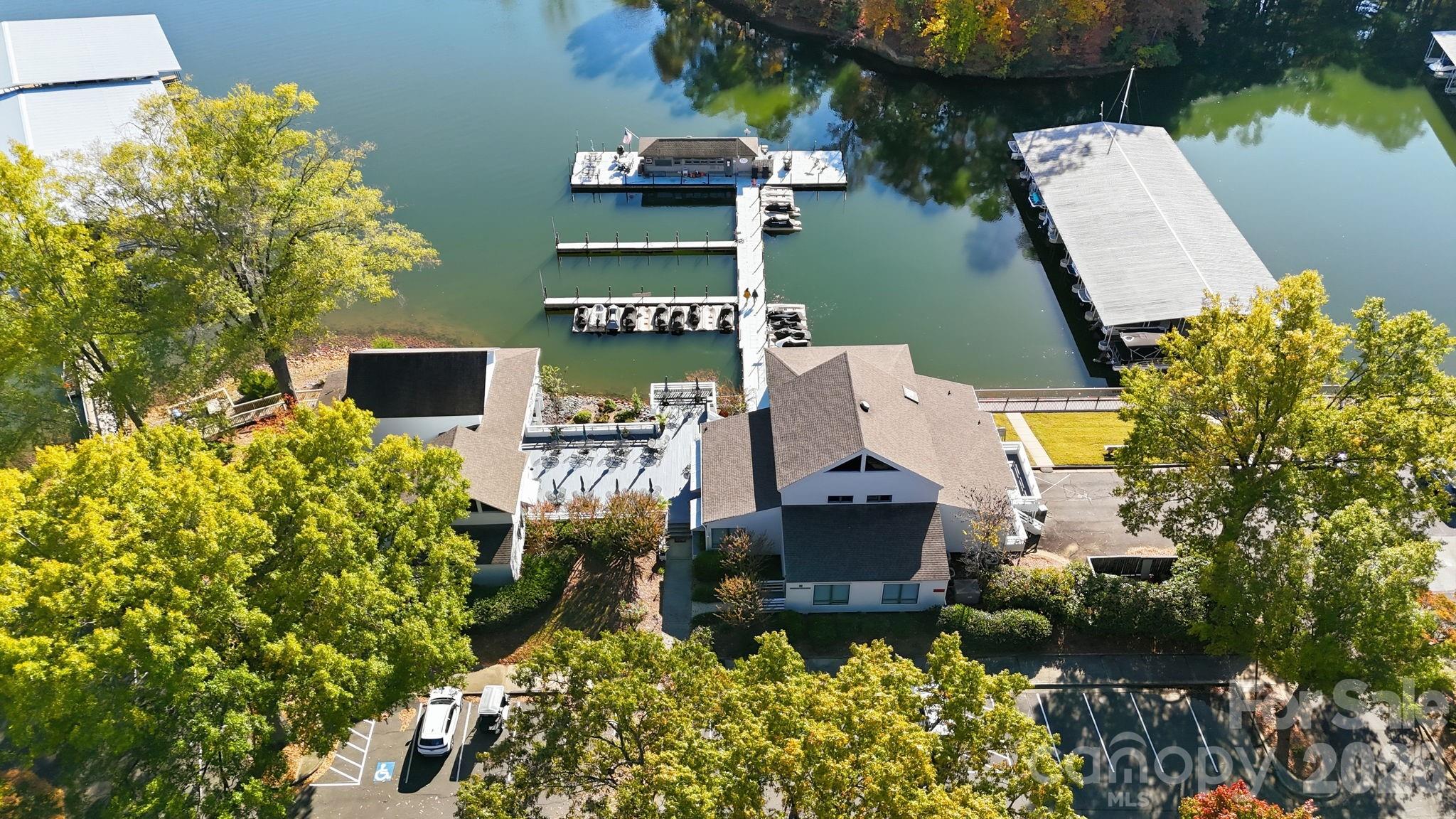 201 Riverview Terrace — Clover