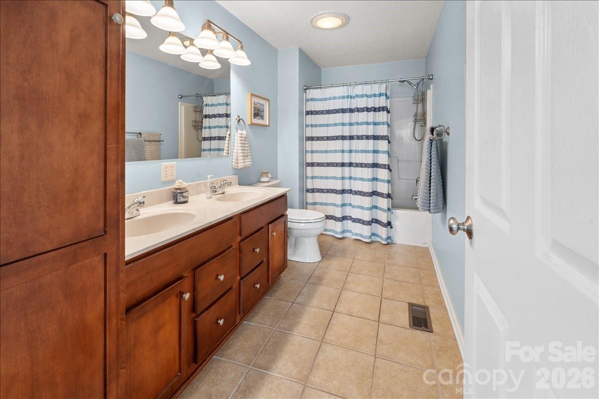 104 Balsam Circle — Troy