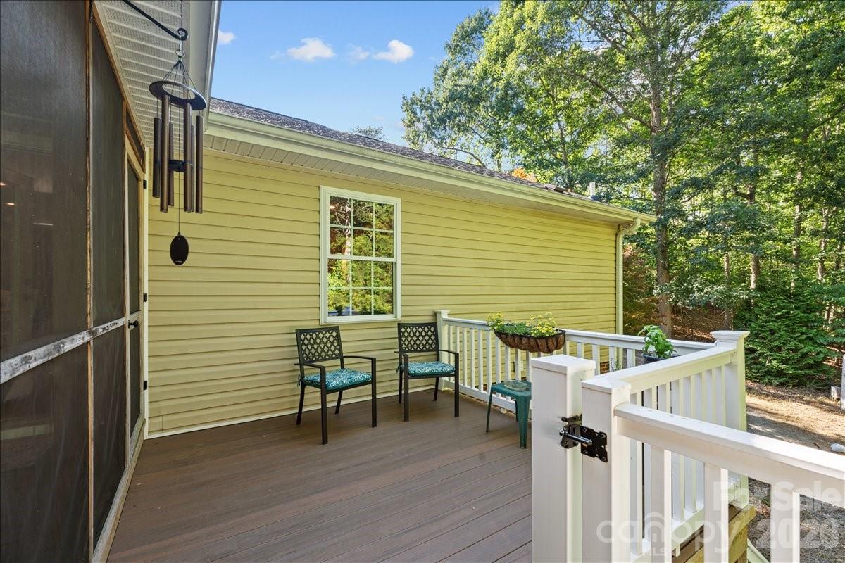 104 Balsam Circle — Troy