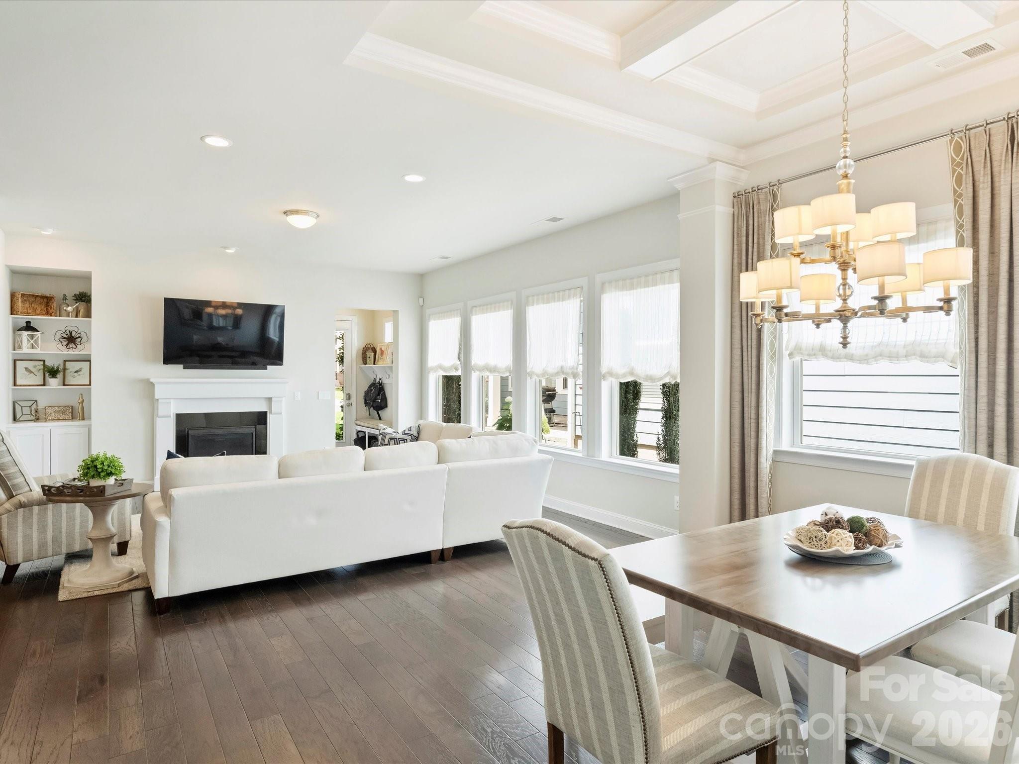 4913 Providence Country Club Drive — Charlotte