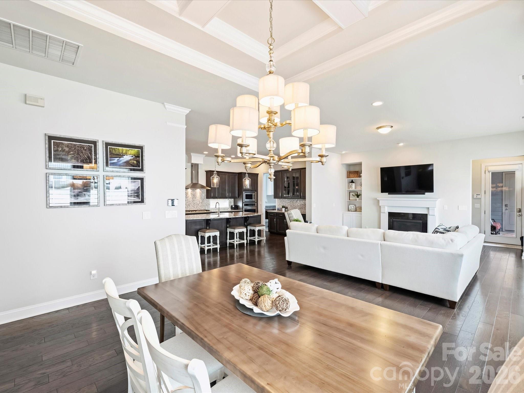 4913 Providence Country Club Drive — Charlotte