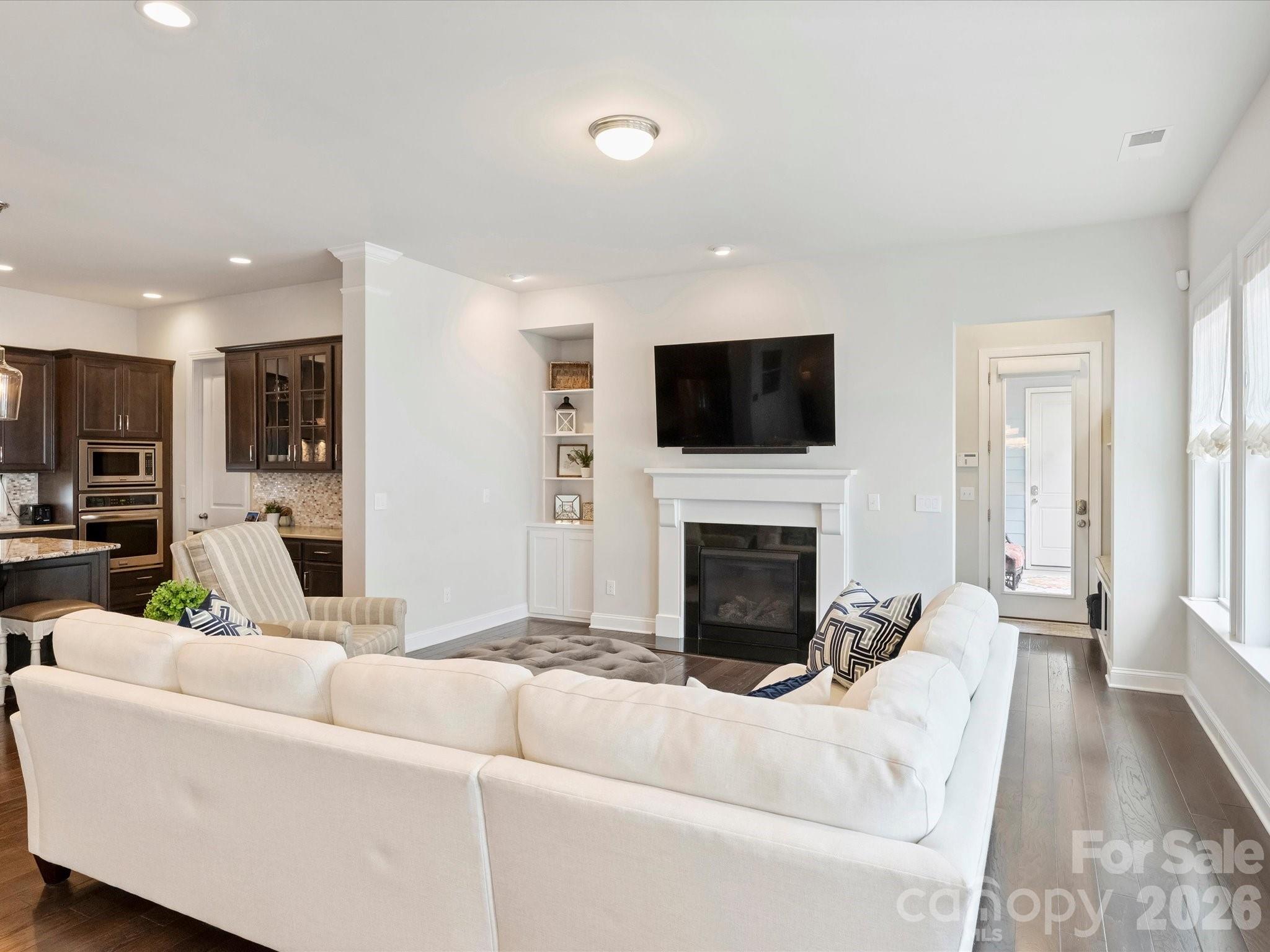 4913 Providence Country Club Drive — Charlotte