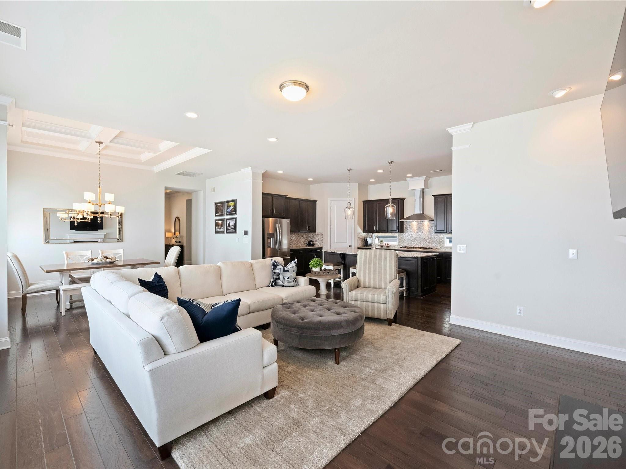 4913 Providence Country Club Drive — Charlotte