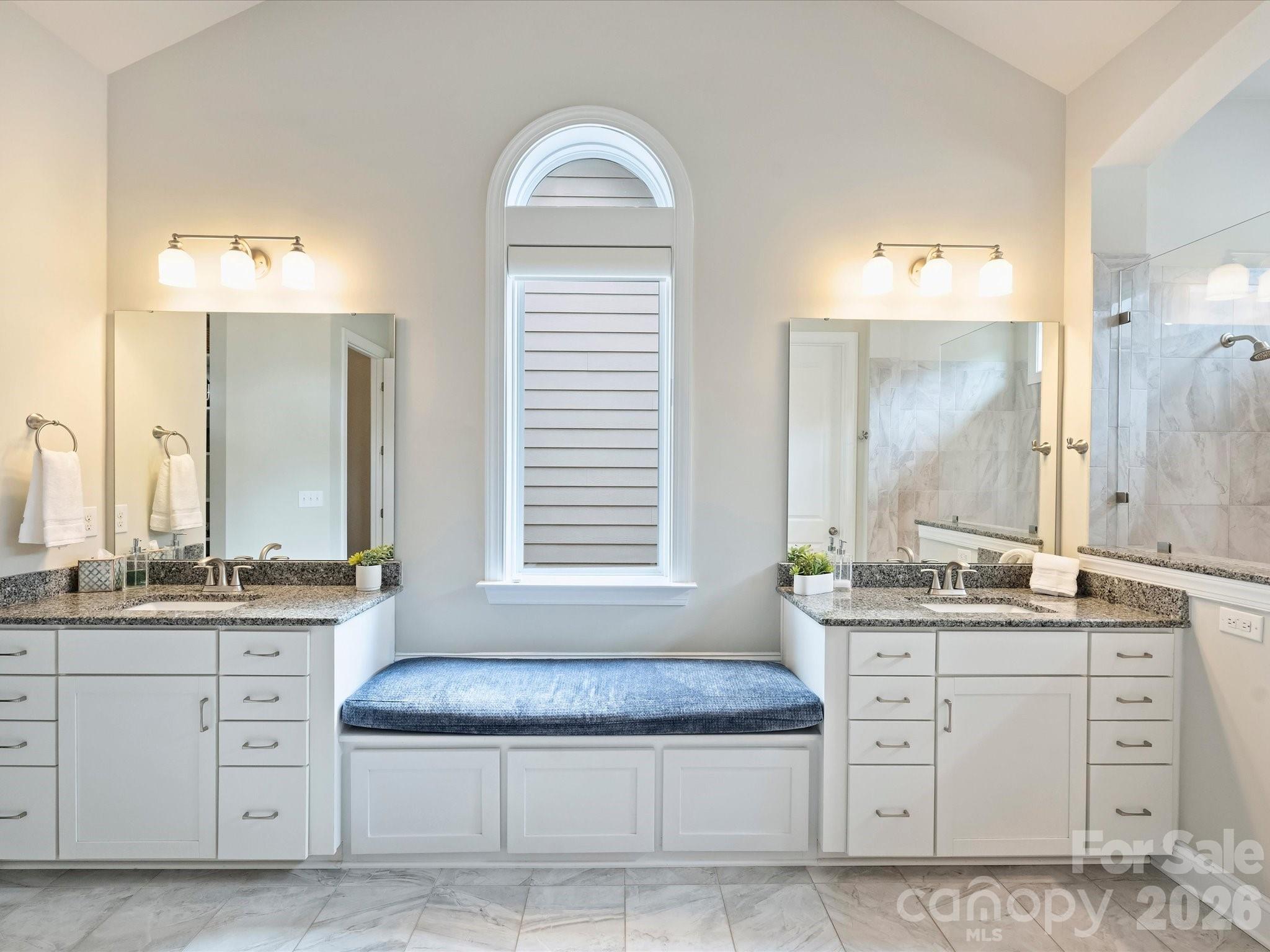 4913 Providence Country Club Drive — Charlotte