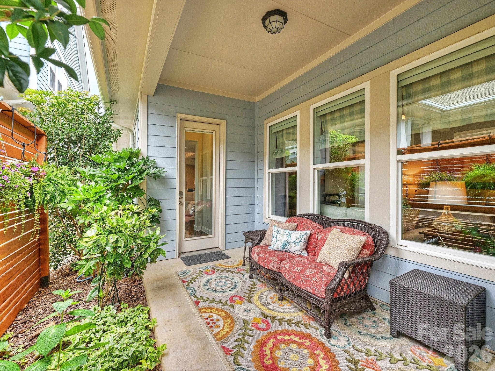 4913 Providence Country Club Drive — Charlotte
