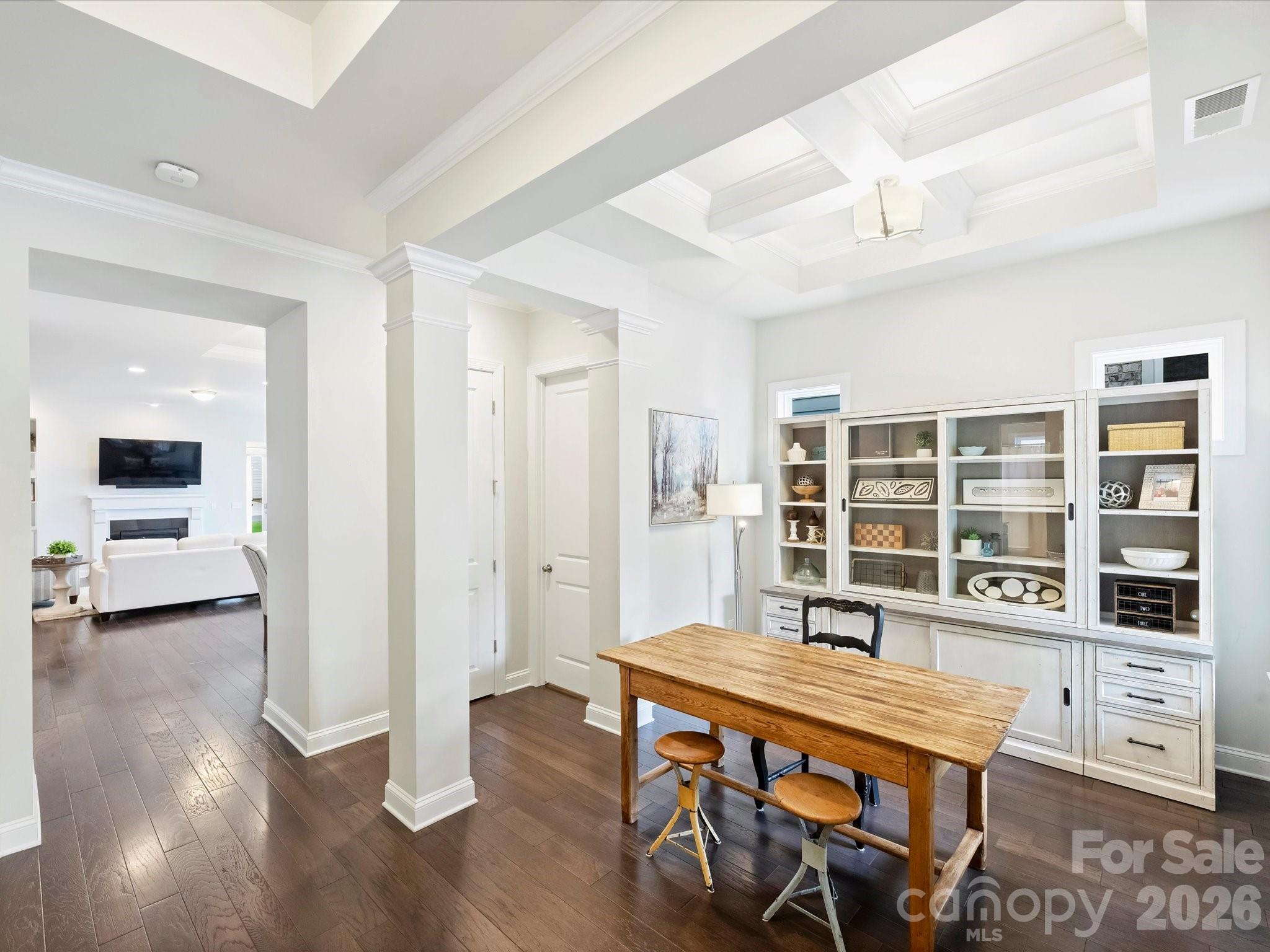4913 Providence Country Club Drive — Charlotte