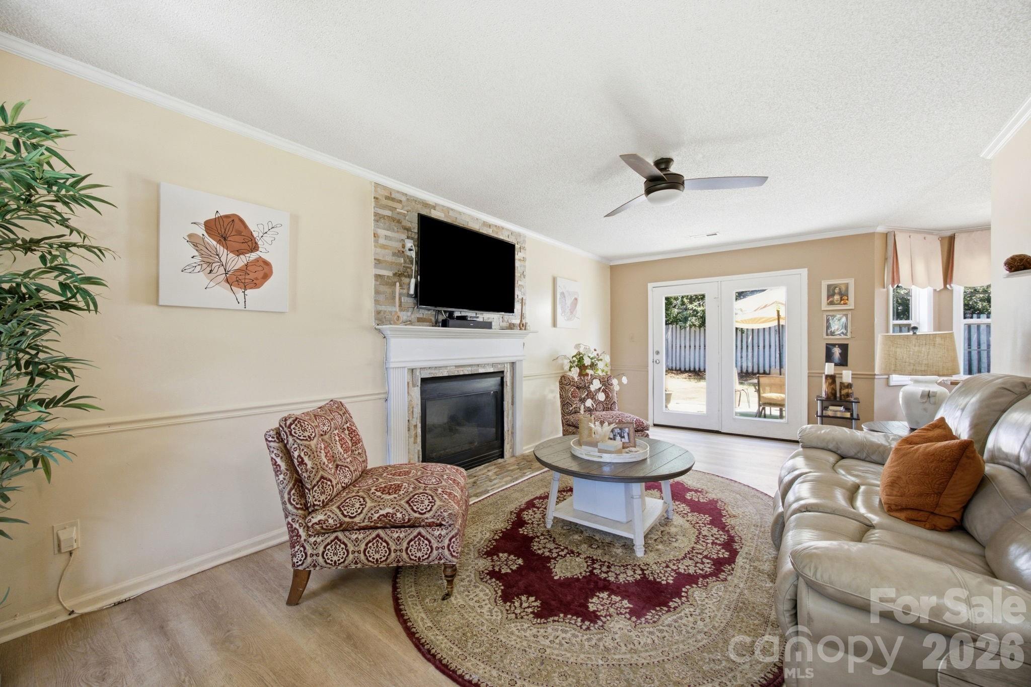 2498 Hawk Ridge Drive — Gastonia