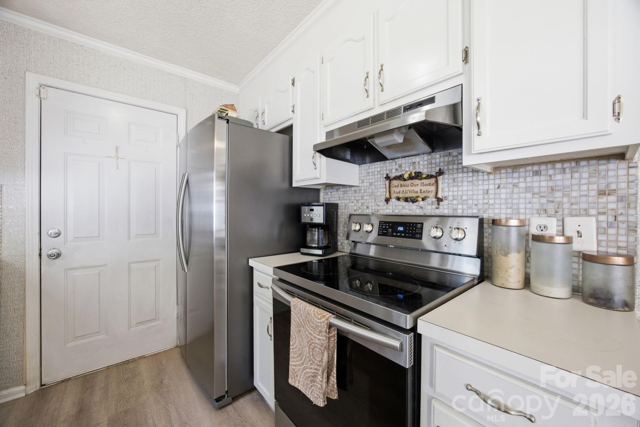 2498 Hawk Ridge Drive — Gastonia