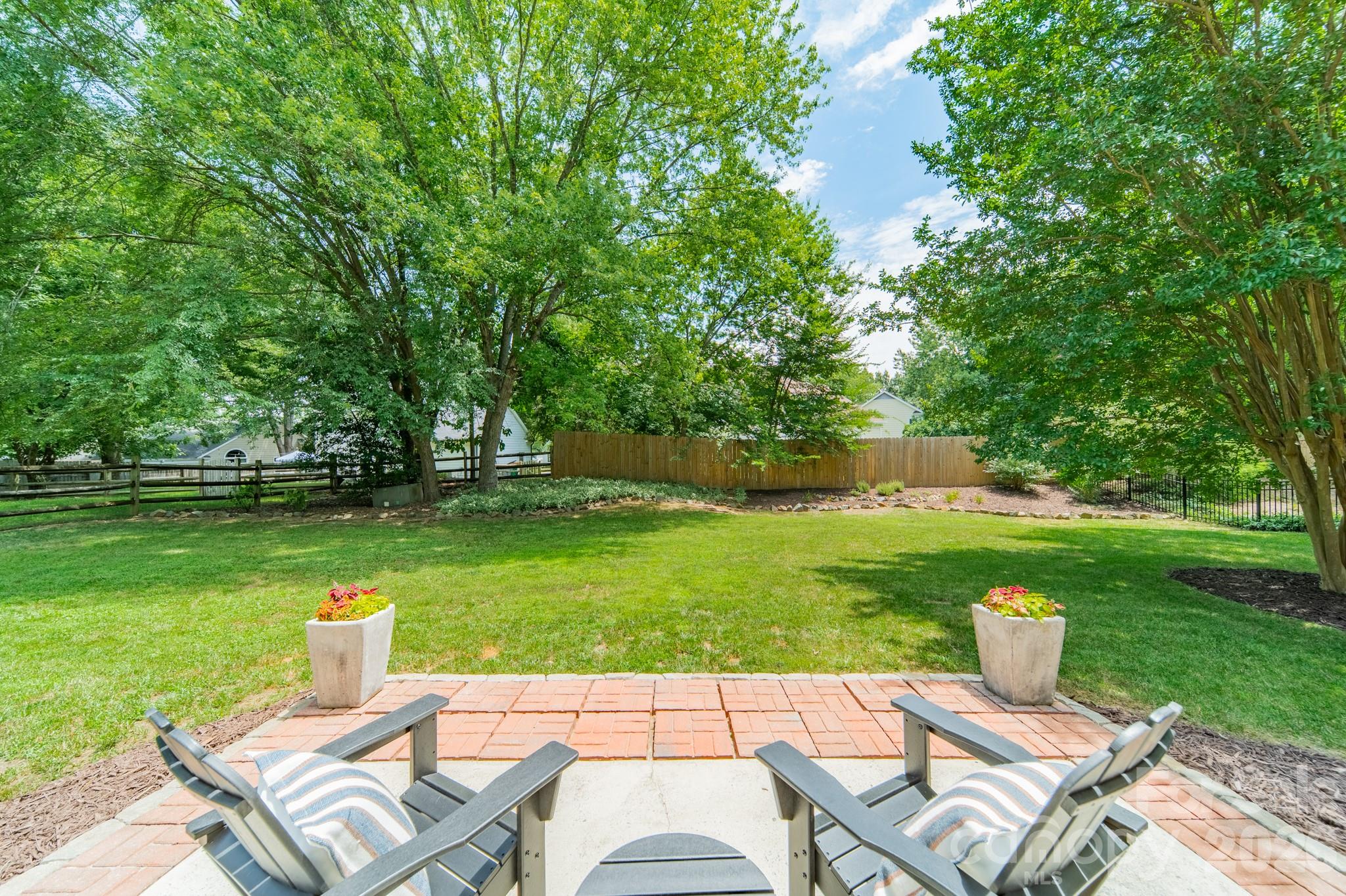 9217 Four Acre Court — Charlotte